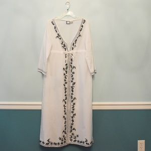 Kimono Beach Cover up, Tie Waist Embroidered SizeL